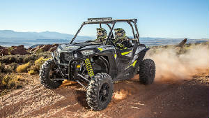 rzr-xp-1000-eps-fox-edition-turbo-silver_0778.jpg